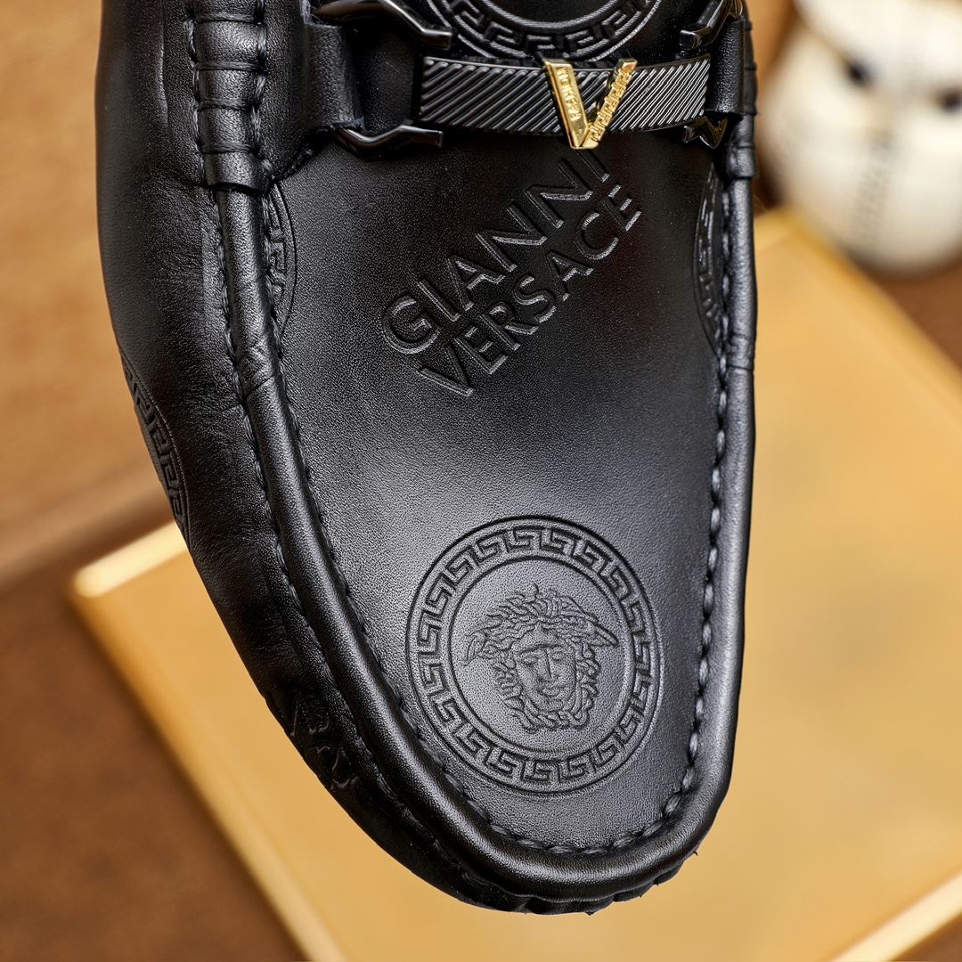 Versace Low Shoes